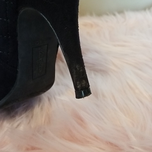 Quilted Booties - Picture 5 of 7